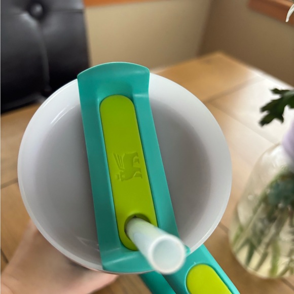 Stanley Teal Travel Mug with Handle - Picture 8 of 9